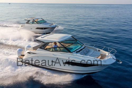 Sea Ray 320 Sundancer OB fiche technique et avis